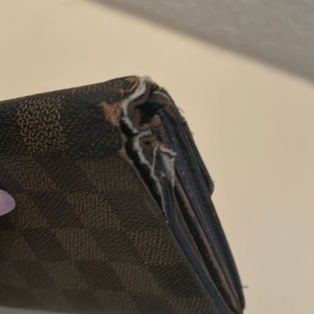 Louis Vuitton Damier Ebene Sarah Wallet Brown Checkered Longline Iconic Luxury - Picture 3 of 10